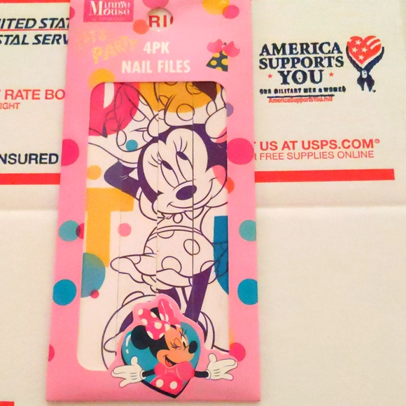 Disney 4pk Minnie Mouse Nail Files - Picture 2 of 2